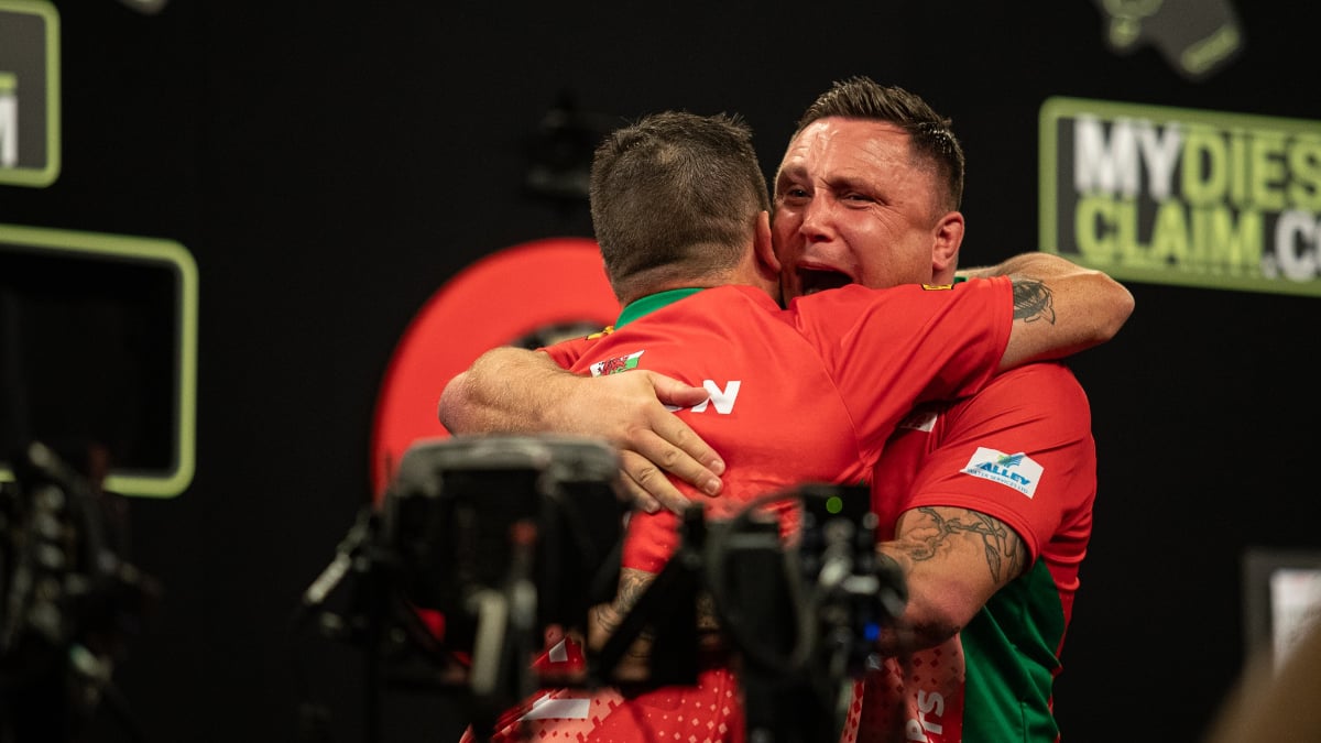 Superieur Wales wint World Cup of Darts 2023