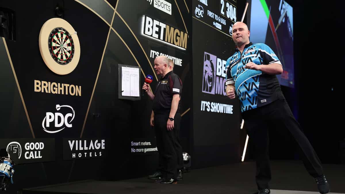 Twee 9-darters op één avond! Ook Rob Cross gooit tijdens Premier League Darts perfecte leg