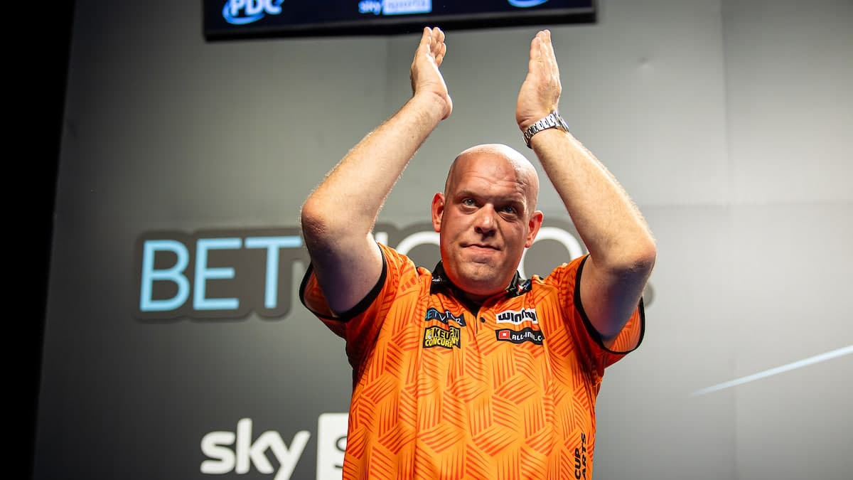 Michael van Gerwen meldt zich af voor World Cup of Darts en speelt het evenement mogelijk nooit meer