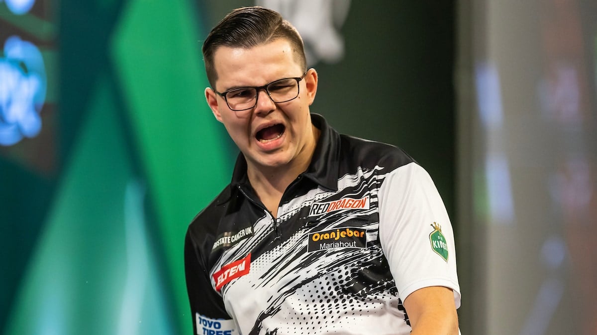 Met dit monstergemiddelde won Gian van Veen van Soutar – het hoogste op het WK Darts tot nu toe