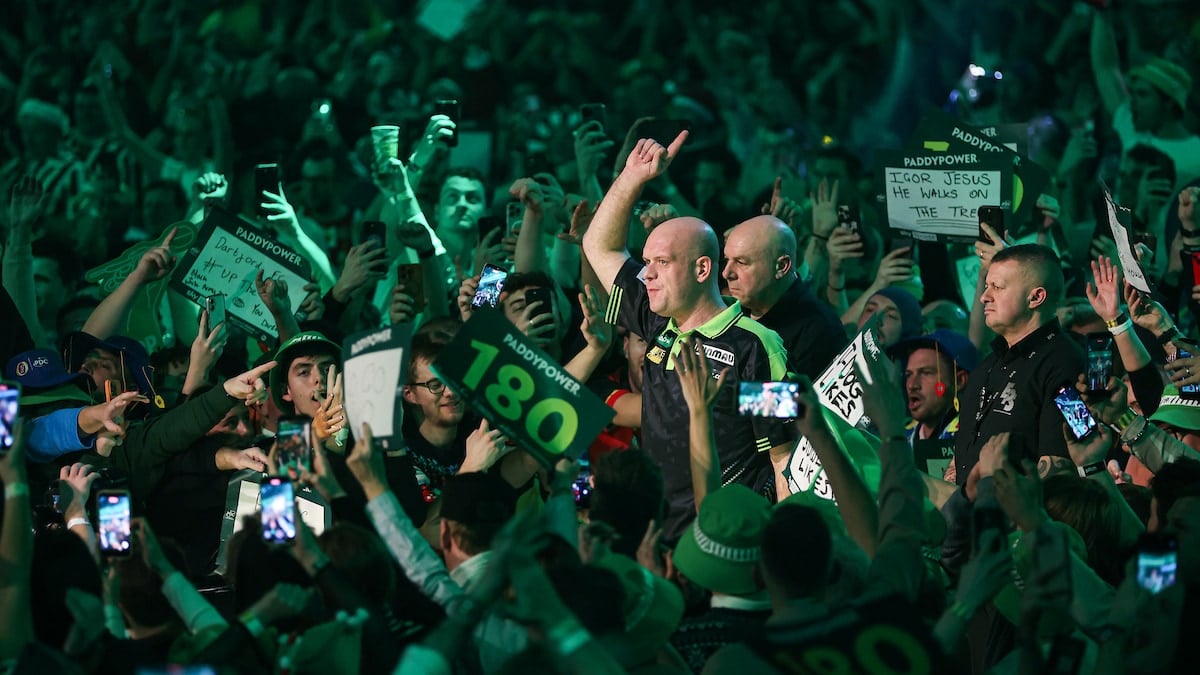 Speelschema WK Darts 2026 op dinsdag: ‘Super Tuesday’ met drie Nederlanders!